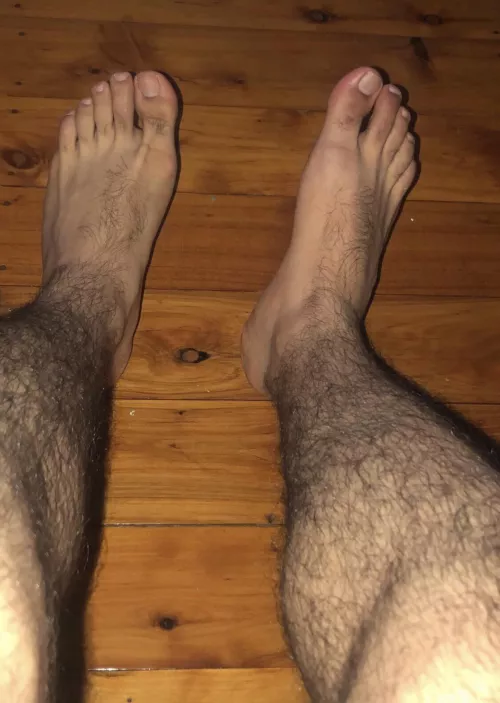 How do my feet look? 20M