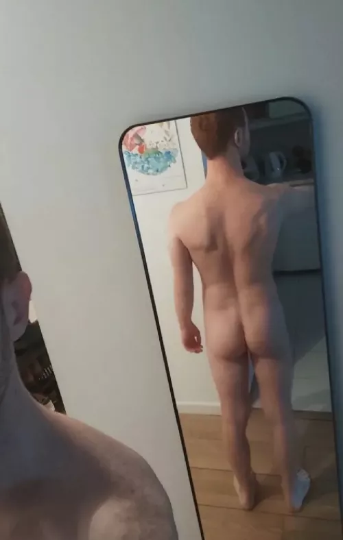 How do you like my back ? :)