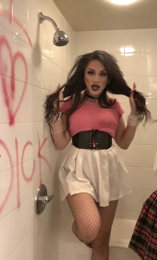 How do you like my Halloween costume? :) I’m draculaura . I filmed sucking d after this lol