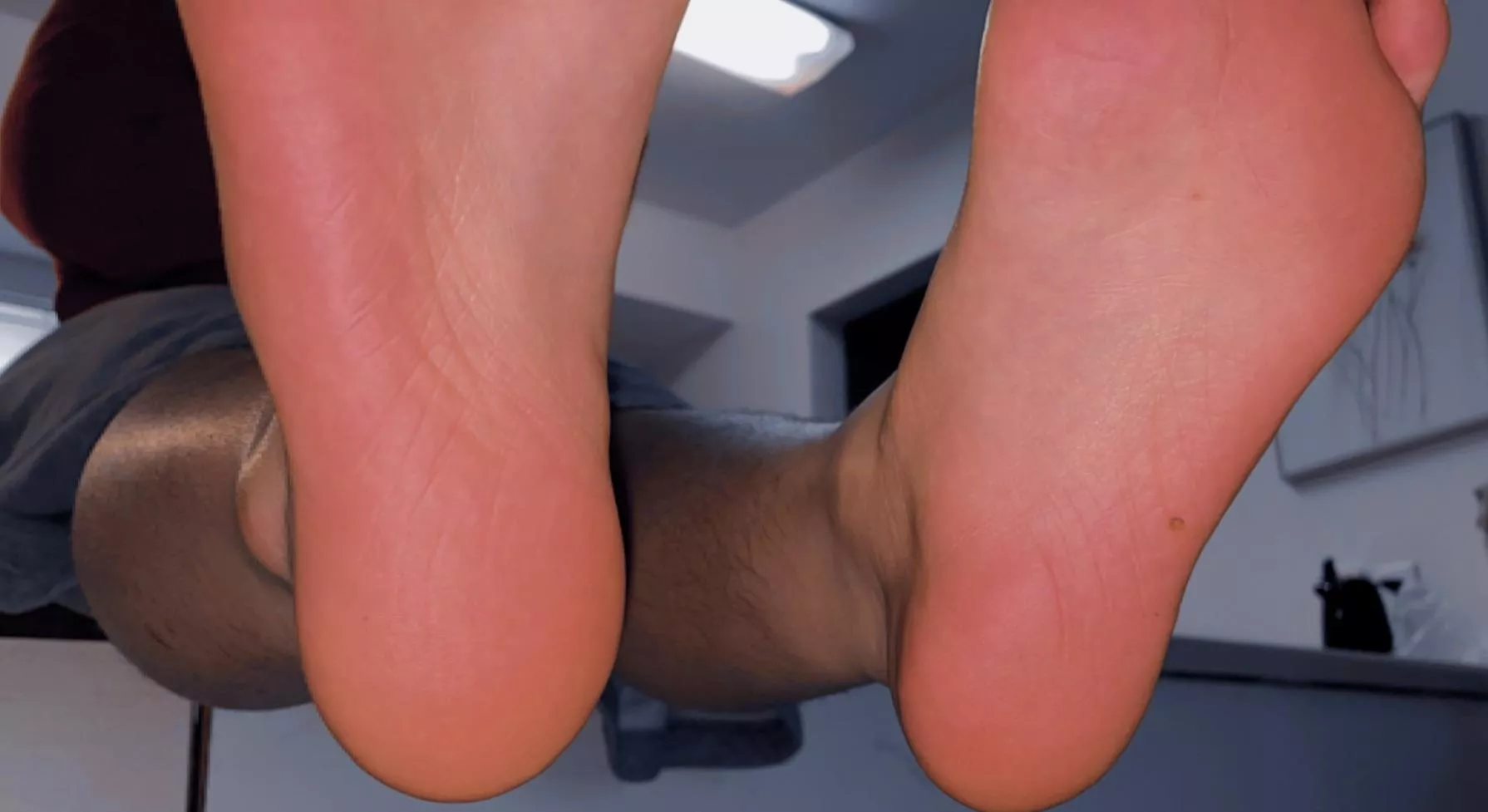 How do you like my heels ? π How do you like my heels ? π