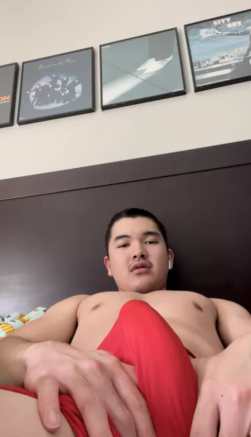 How do you like my red shorts?