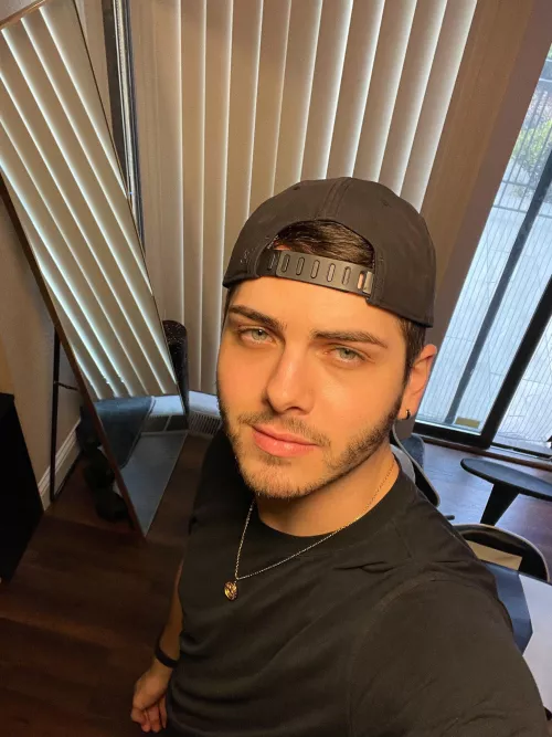 how do you quit caffeine? i cant 😩