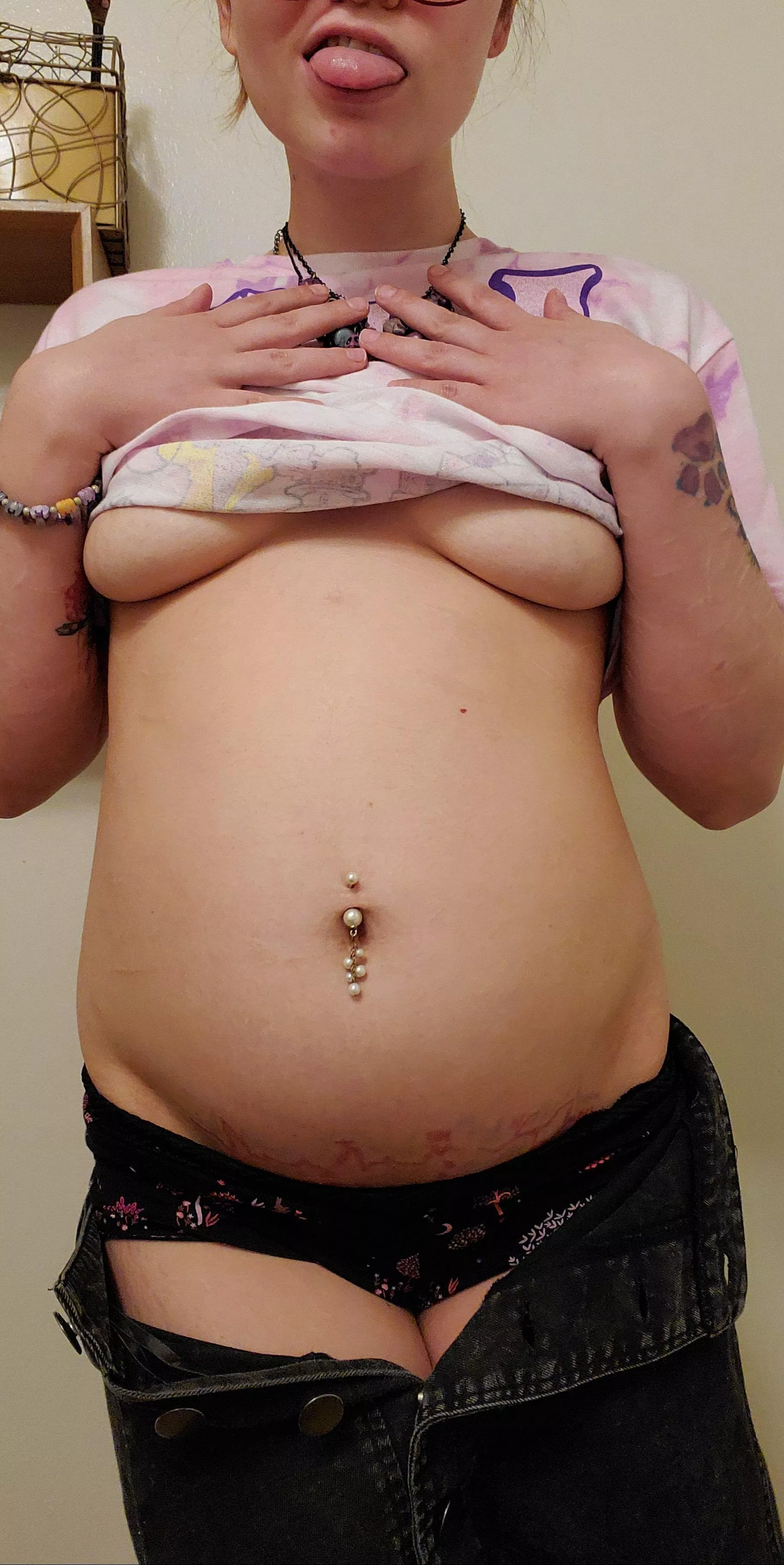 How I felt after my last binge. Getting ready for another binge tonight 😏