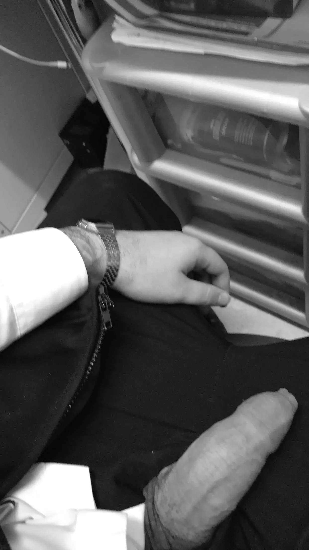 how i look? how i look?