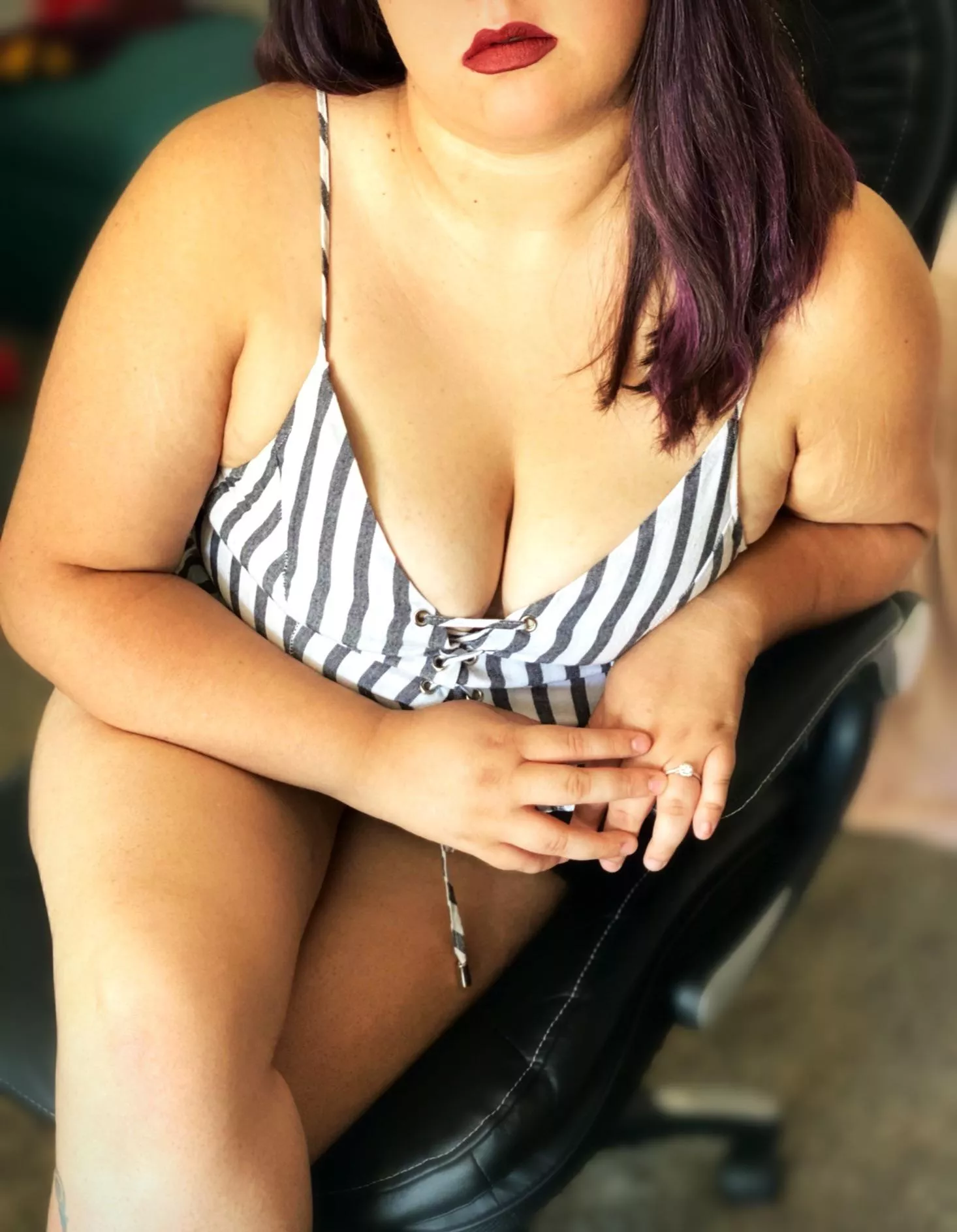 How I show up to parent teacher conferences 😈 How I show up to parent teacher conferences 😈