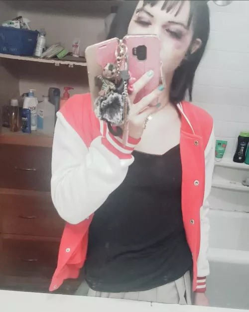 How is everyone doing on this new year? I'm happy to say I was able to try out some new makeup products I've always wanted to try