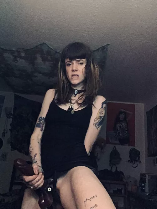 How many inches of Mommy’s big Cock can you fit down that throat? I wanna see you drooling all over the floor bitch 😈