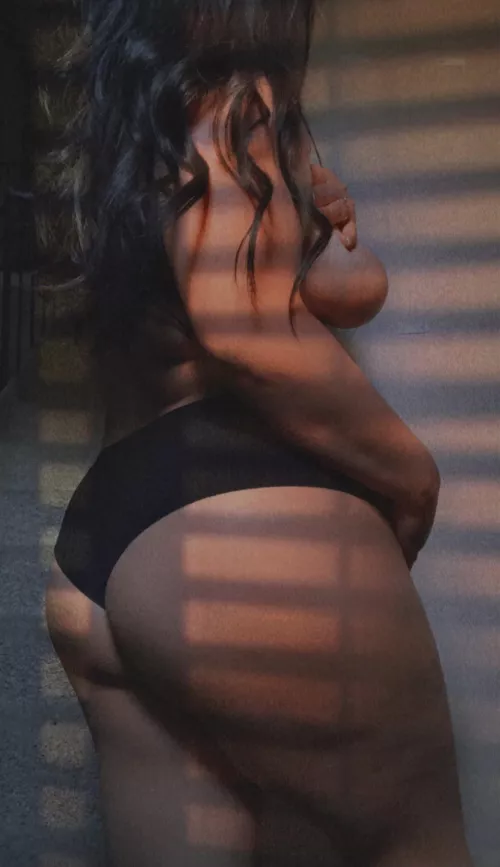 How many licks ‘til you get to the center?