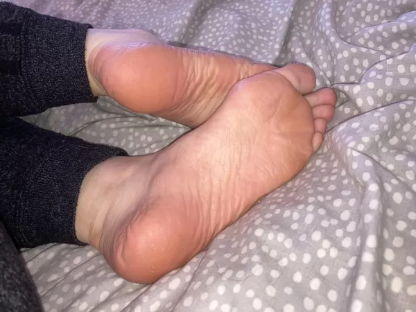 how much do you like my little feet? π