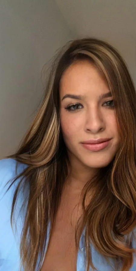 How much more of me do you guys wanna see tho? 😏 How much more of me do you guys wanna see tho? 😏