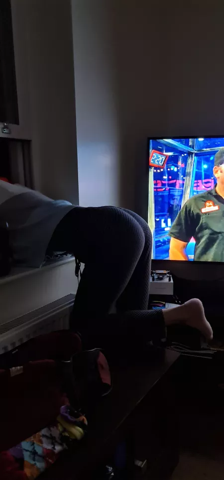 How my comfy butt? ๐