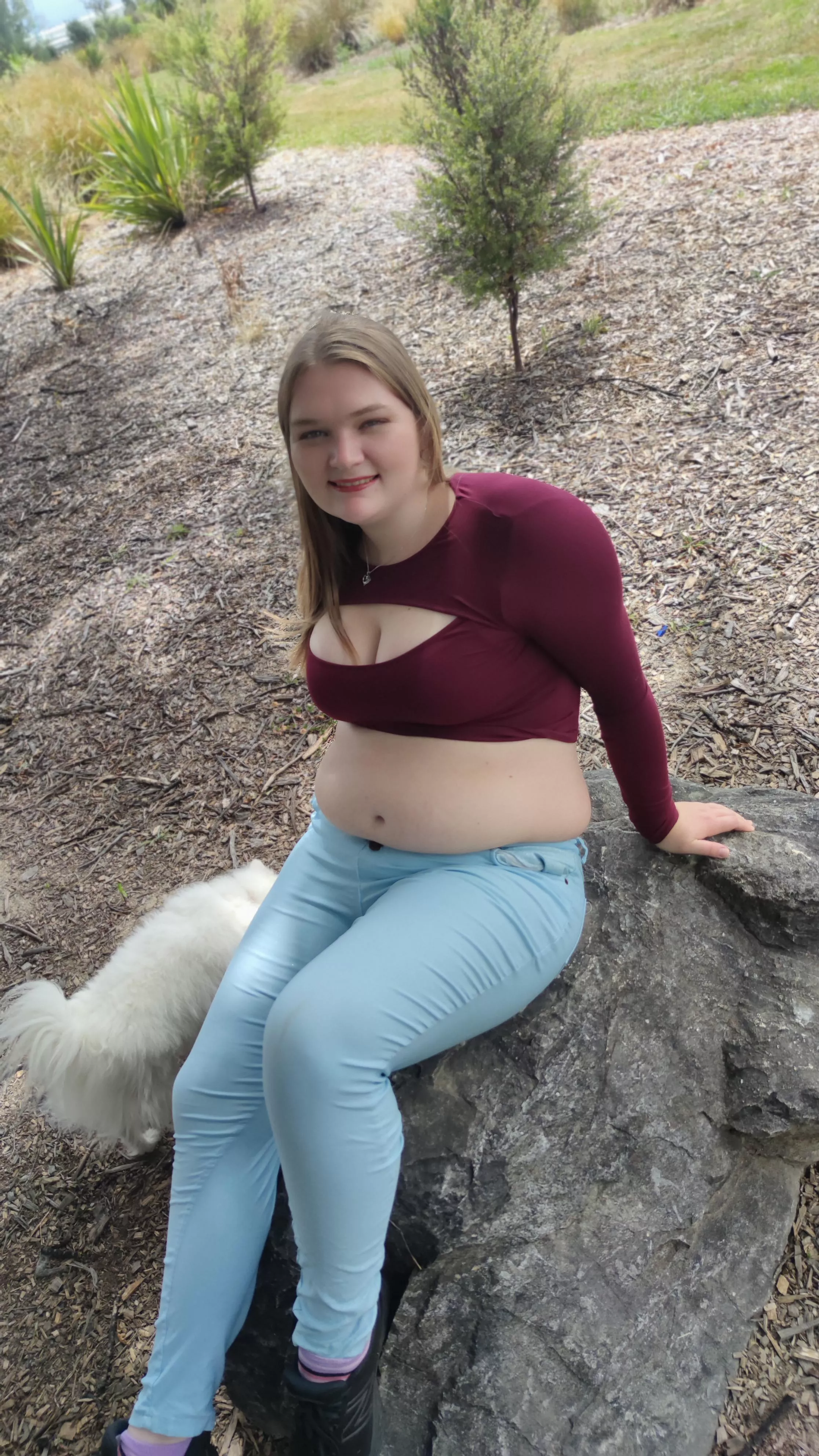 How well do you think my new top fits me?