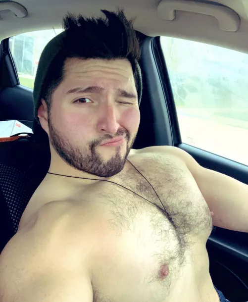 Howdy fellas 30 male dom bottom in the Midwest โฆ looking for some solid friends or even the right tall fella ๐ HMU