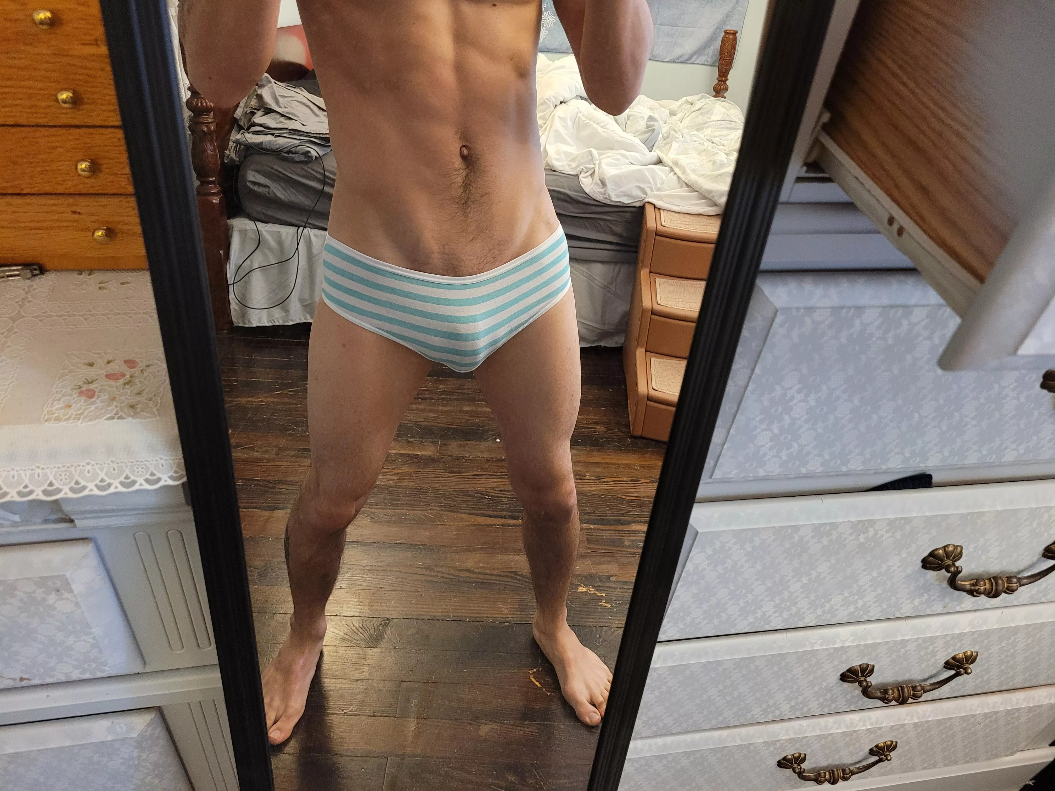 How's it even fit in their nsfw