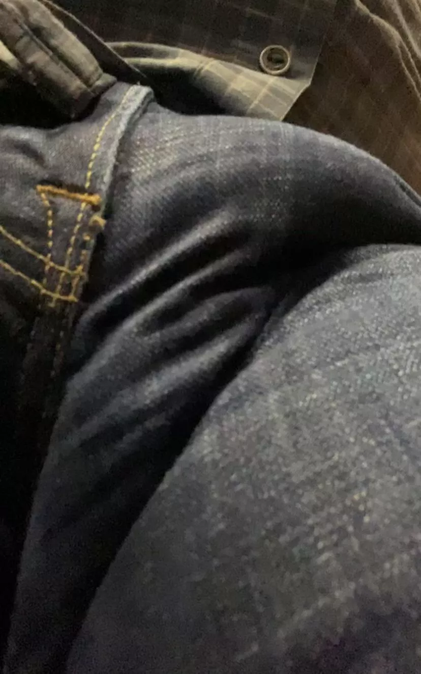 How’s my bulge. Dm me for info.