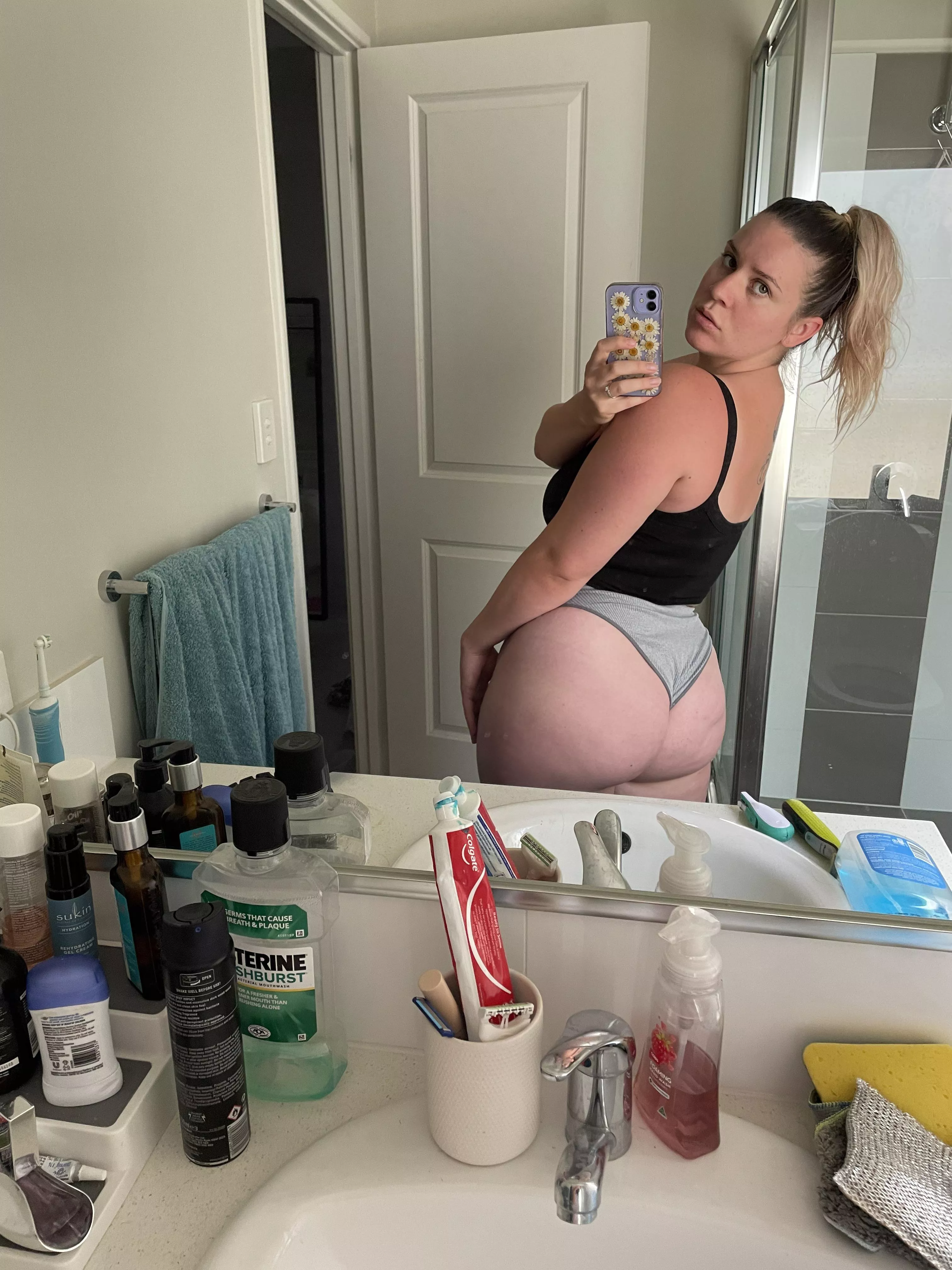 Hubbys at work 🤭😉