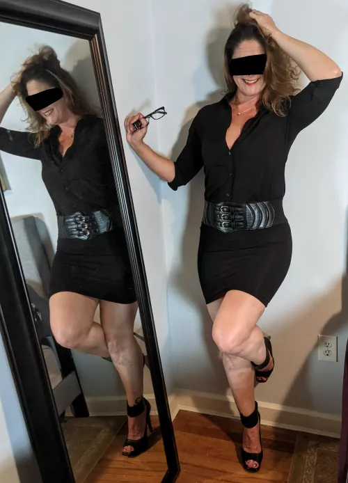 Hubby's Away, Mommy will play