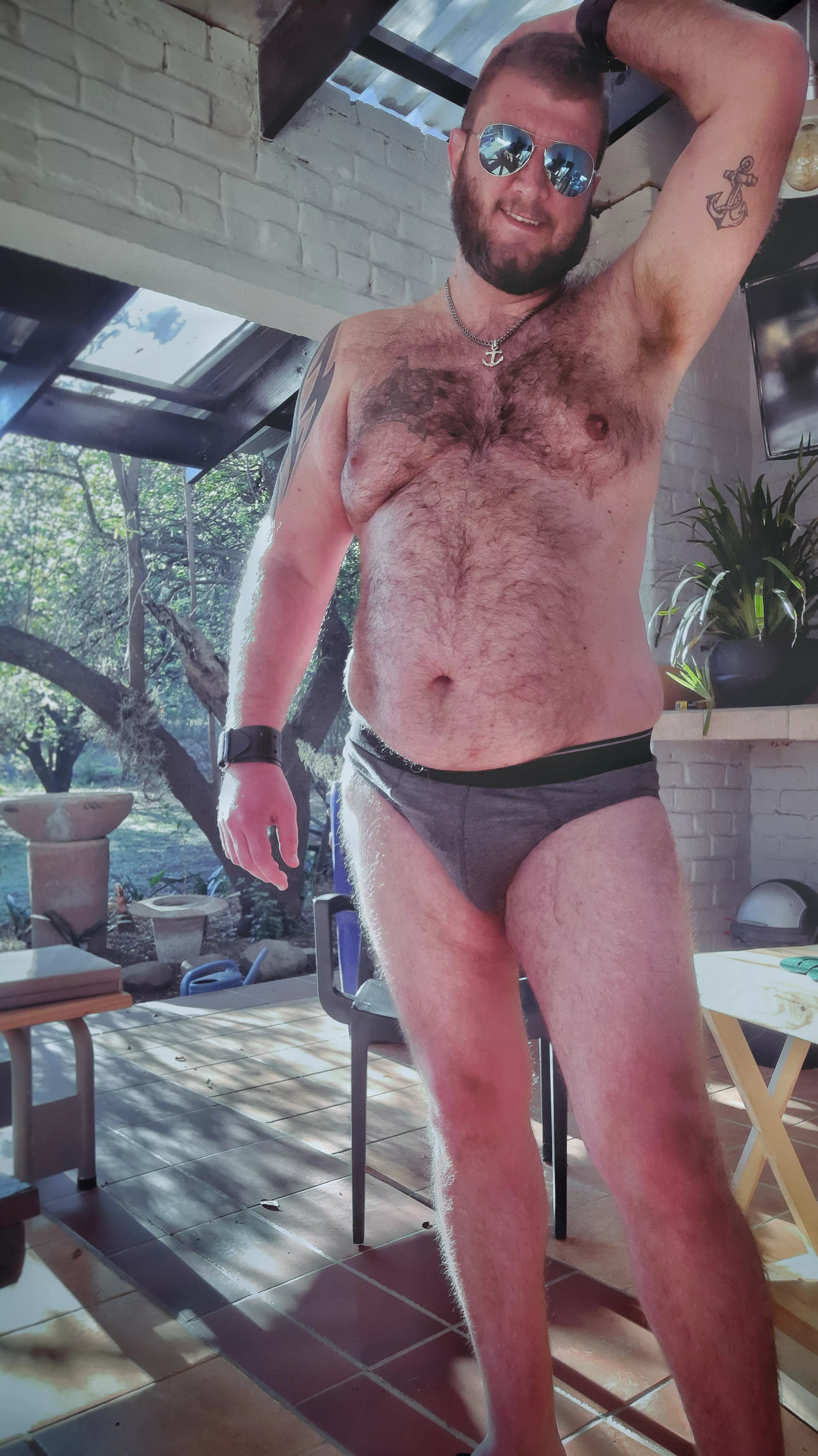 Hungover in the sun Hungover in the sun