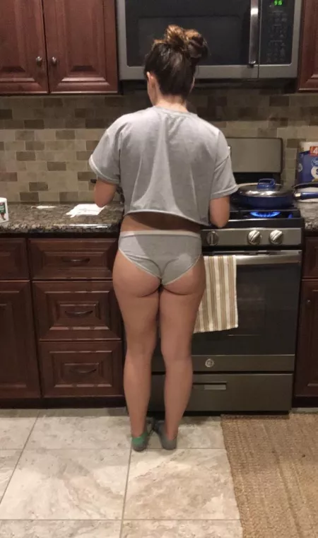Hungry wife booty Hungry wife booty