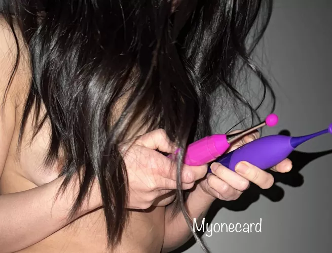 Husbands gone, purple or pink clit vibe tonight?