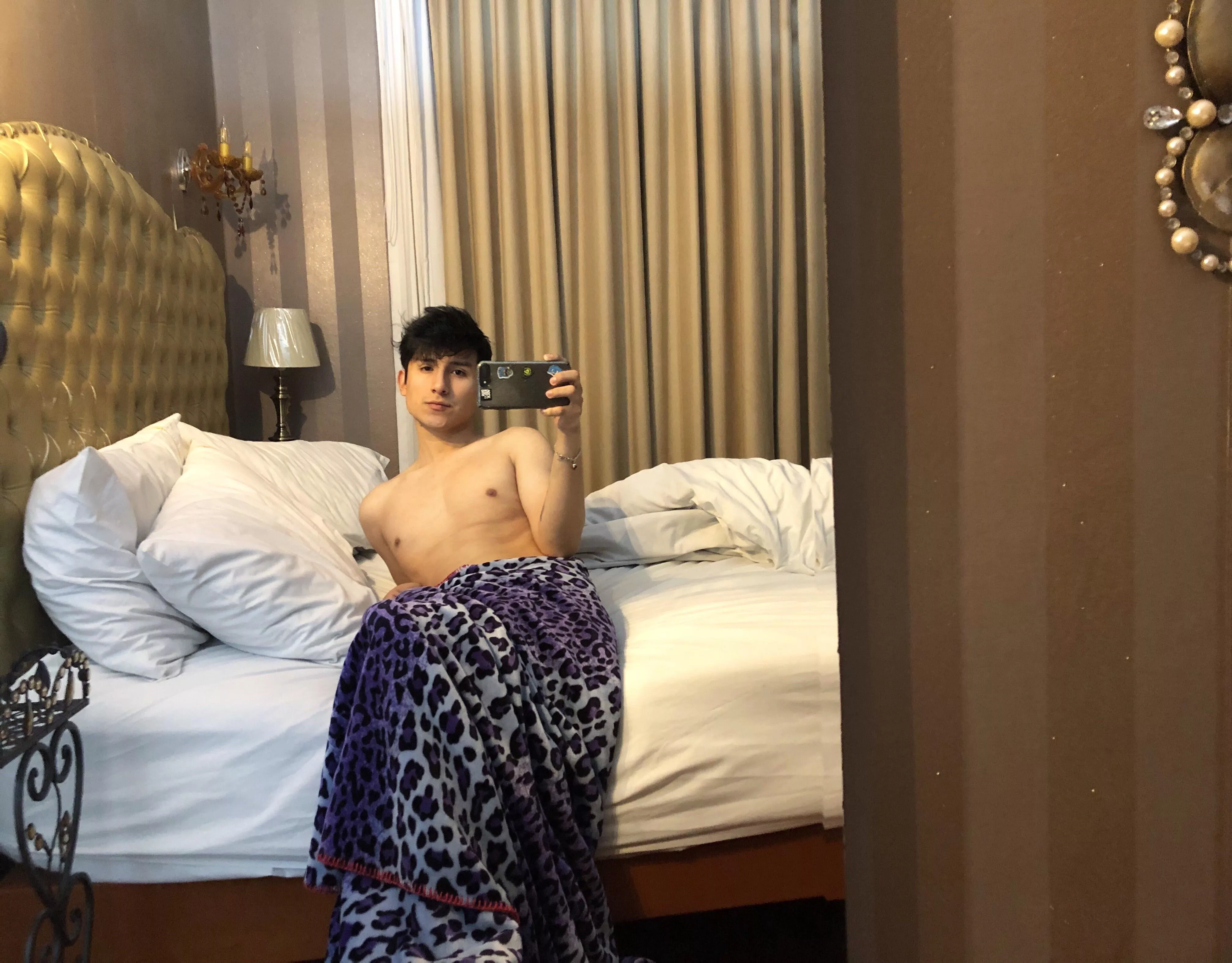 I am a hot latino I am a hot latino