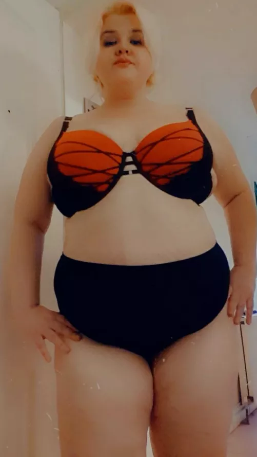 I am Joanna, Scottish Pin♤p BBW Come enjoy 1000+ Pins&Vids of my homemade P0rn. KinkLover and Queen of Masturbation 45% OFF