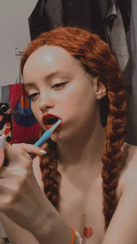 I am still convinced that the best make up is your cum on my face:) I am still convinced that the best make up is your cum on my face:)