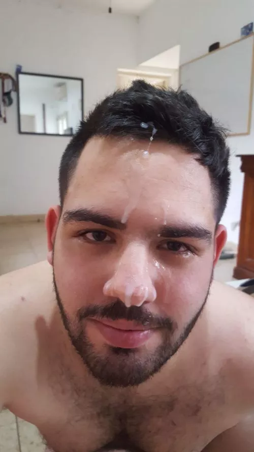 I am the new cumslut of the sub