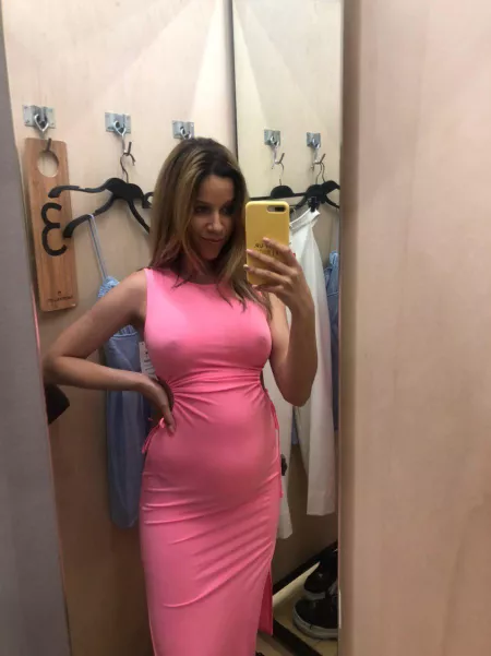 I am waiting for you in my favourite changing room for sex! Can you tell how horny I already am? I am waiting for you in my favourite changing room for sex! Can you tell how horny I already am?