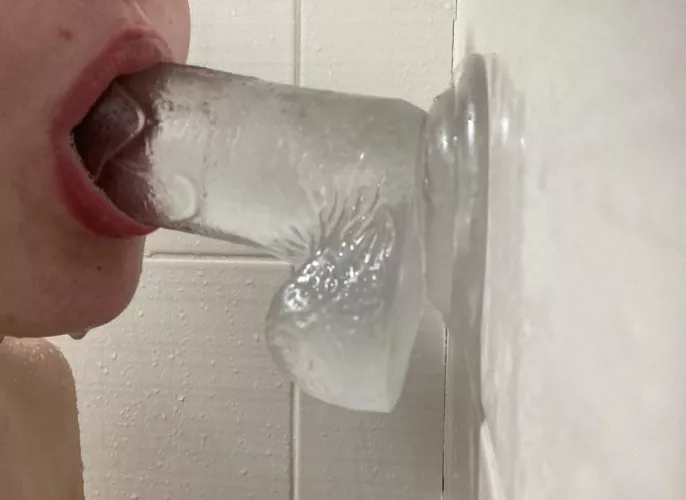 I bet you last 3 minutes in my mouth 😋