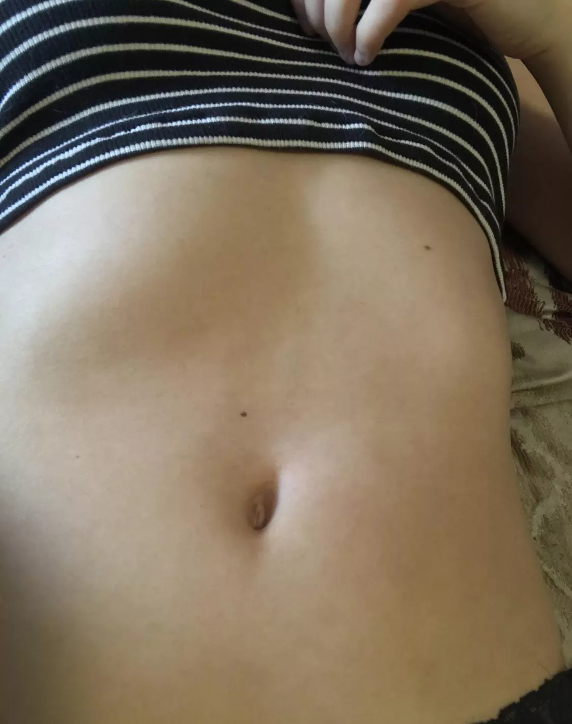 I bet you wanna touch it I bet you wanna touch it