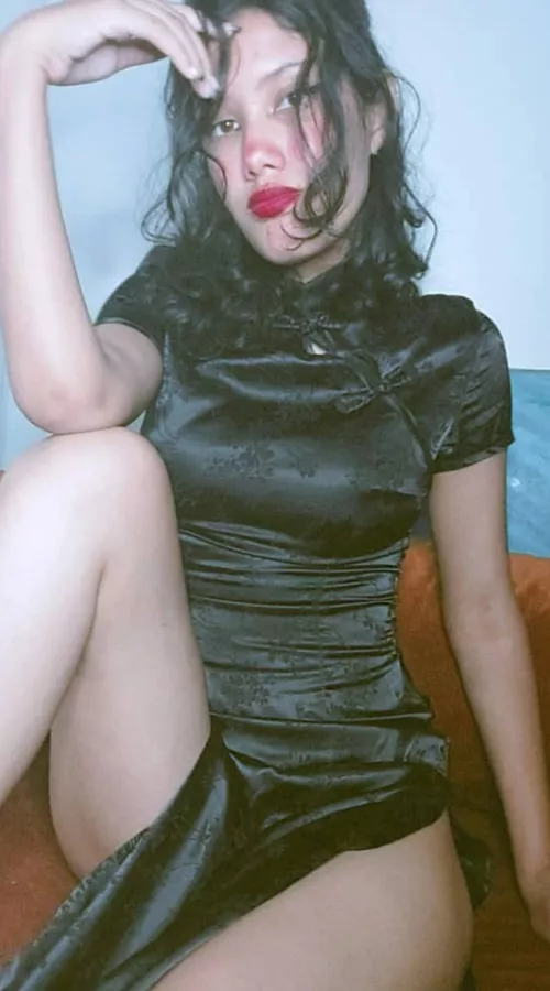 I can do all your fantasies come true, horny and available 🤭[21F] [vid] [pic] [GFE] [rate] [dom] [sub] - Fetish Friendly. 🔥 Kik: Empanaday