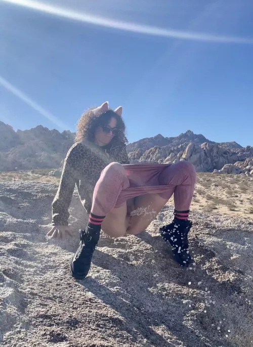 I can shoot my stream perfectly off this boulder! Careful! [F]