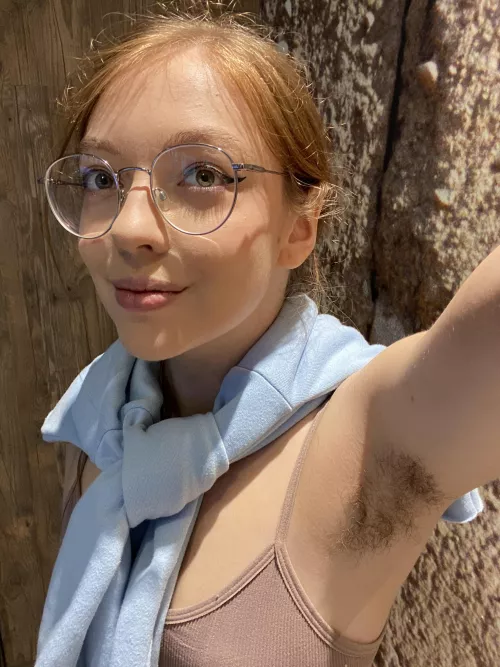 I can walk without embarrassment of my armpits thanks to you. thank you β€οΈ
