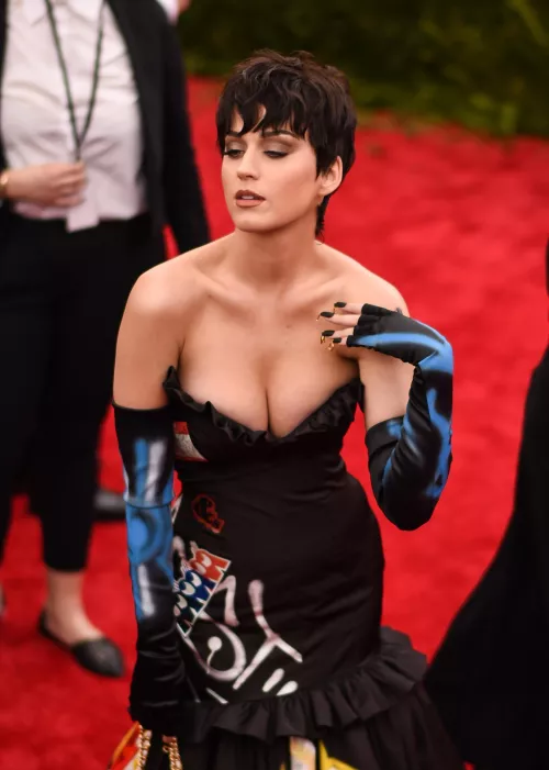 I can’t get enough of Katy how about you? Let’s chat!!