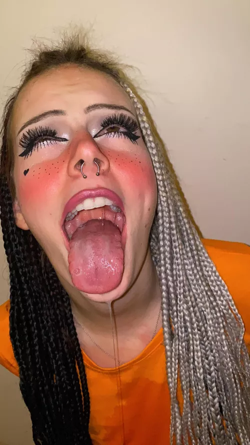 i can’t open it wider than that daddy