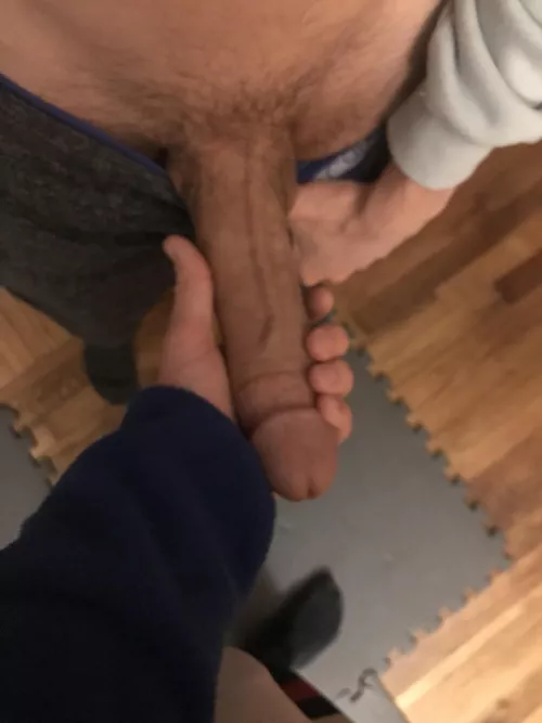 I can’t stop thinking about my best friends dick