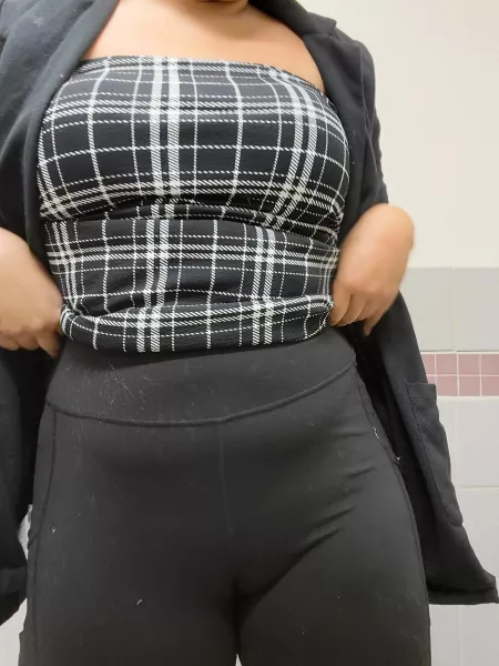 I didn't realize I was walking around like this at work 😅😉