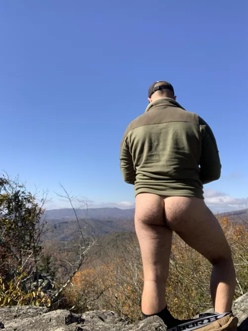 I do love a quiet hiking trail