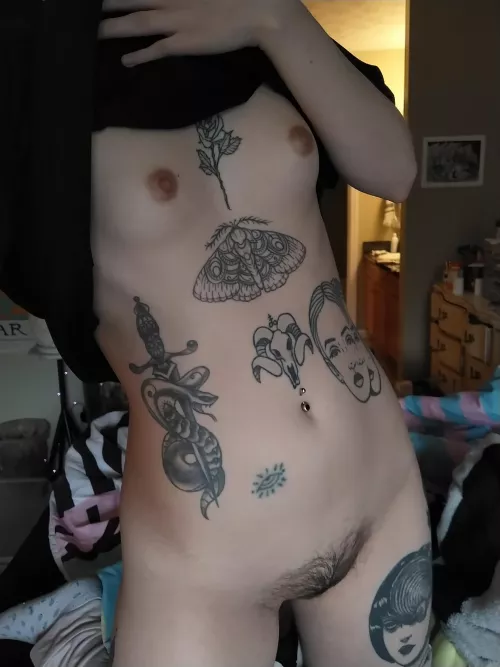 I don't bite, but I'd like it if you did 🥰