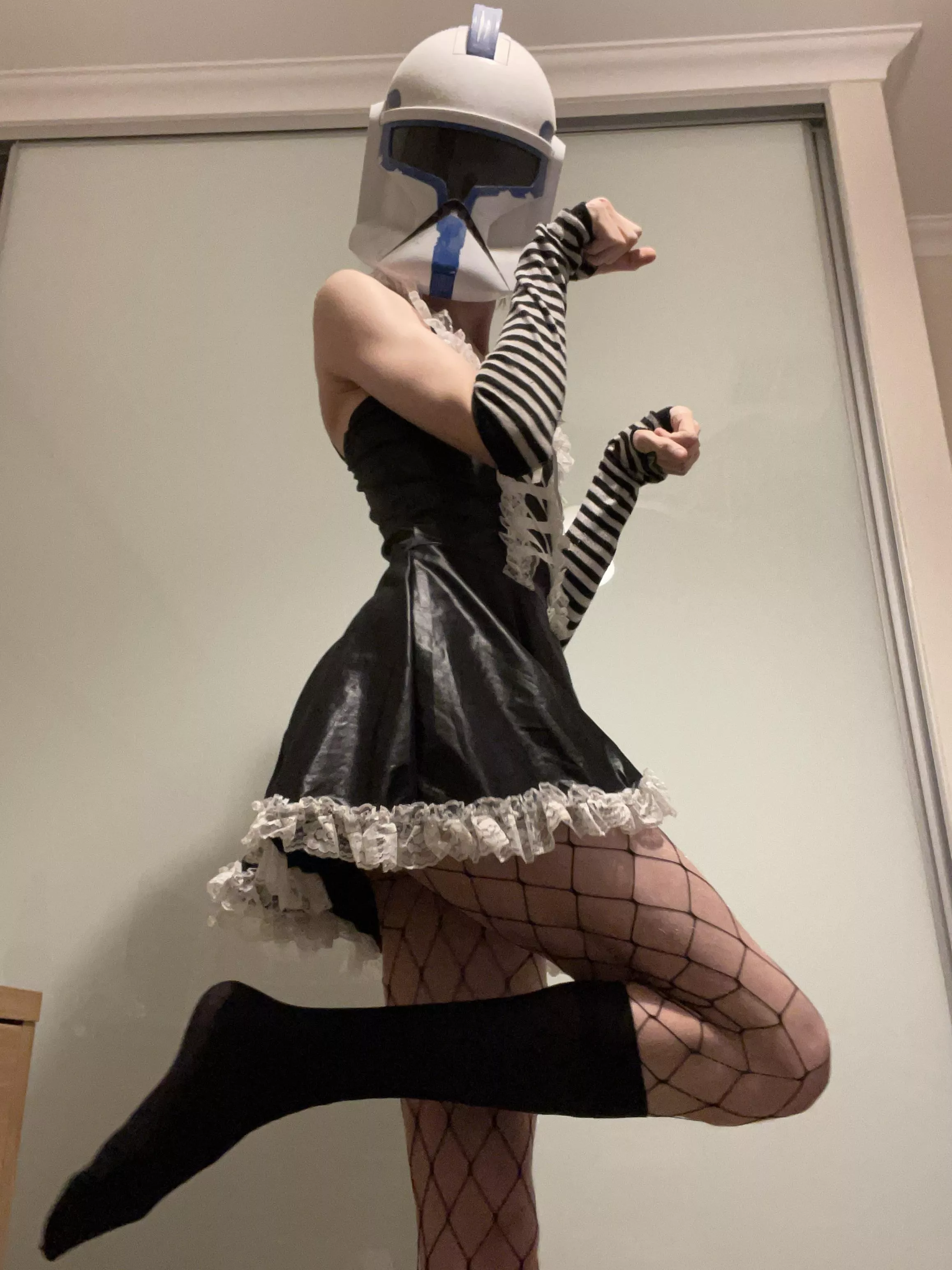 I don’t even like Star Wars all that much so how I got this helmet is a mystery to me