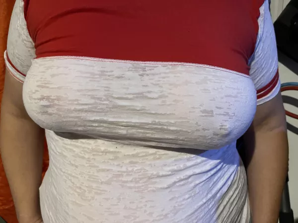 I donβt even like this shirt, but it does make my tits look nice. I wonder how everyone else feels?β¦