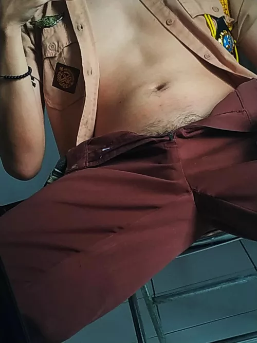 I don't mind for a peek 😏