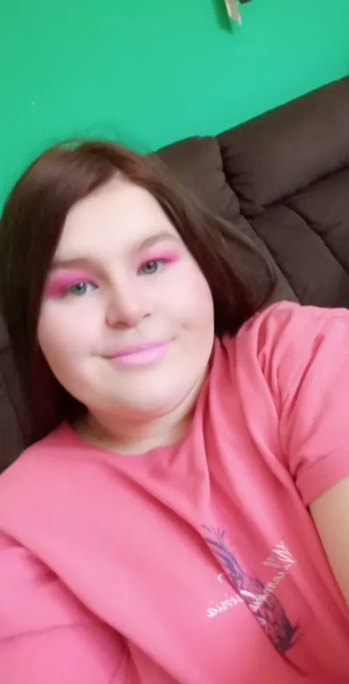 I don't normally wear makeup in little space but if I do it's definitely pink!