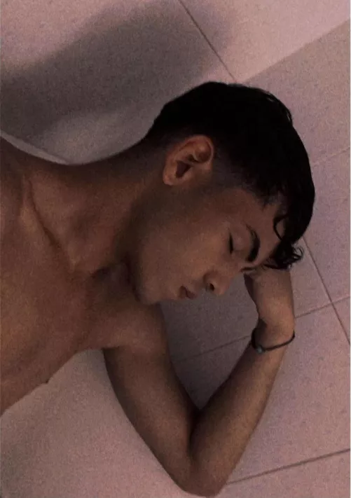 I donโt remember posting this so here you go <3 I donโt remember posting this so here you go <3