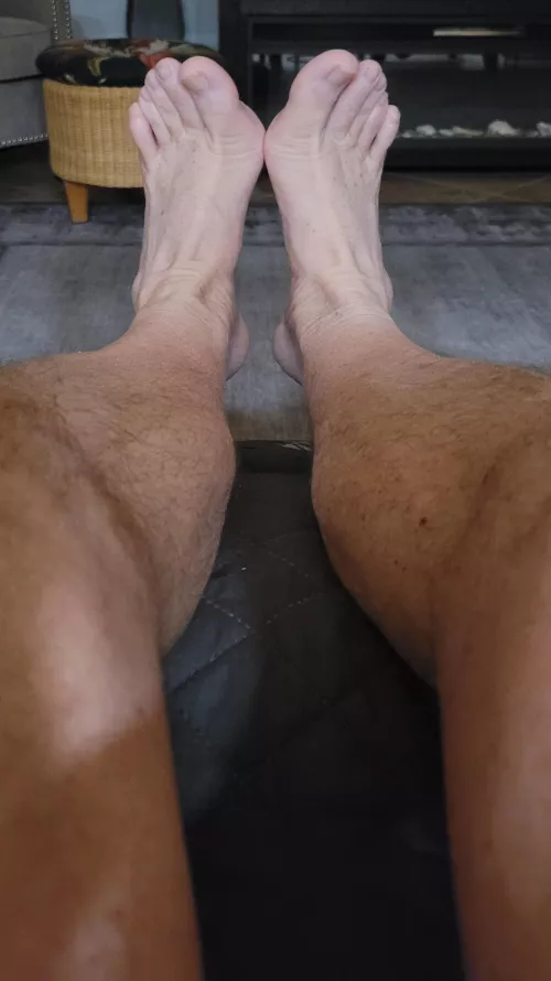 I don't want to go to work today, what would you do to make me stay home today 😋💦💦💦💦