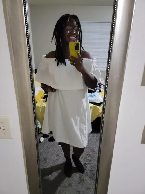 I feel absolutely beautiful in this dress I feel absolutely beautiful in this dress