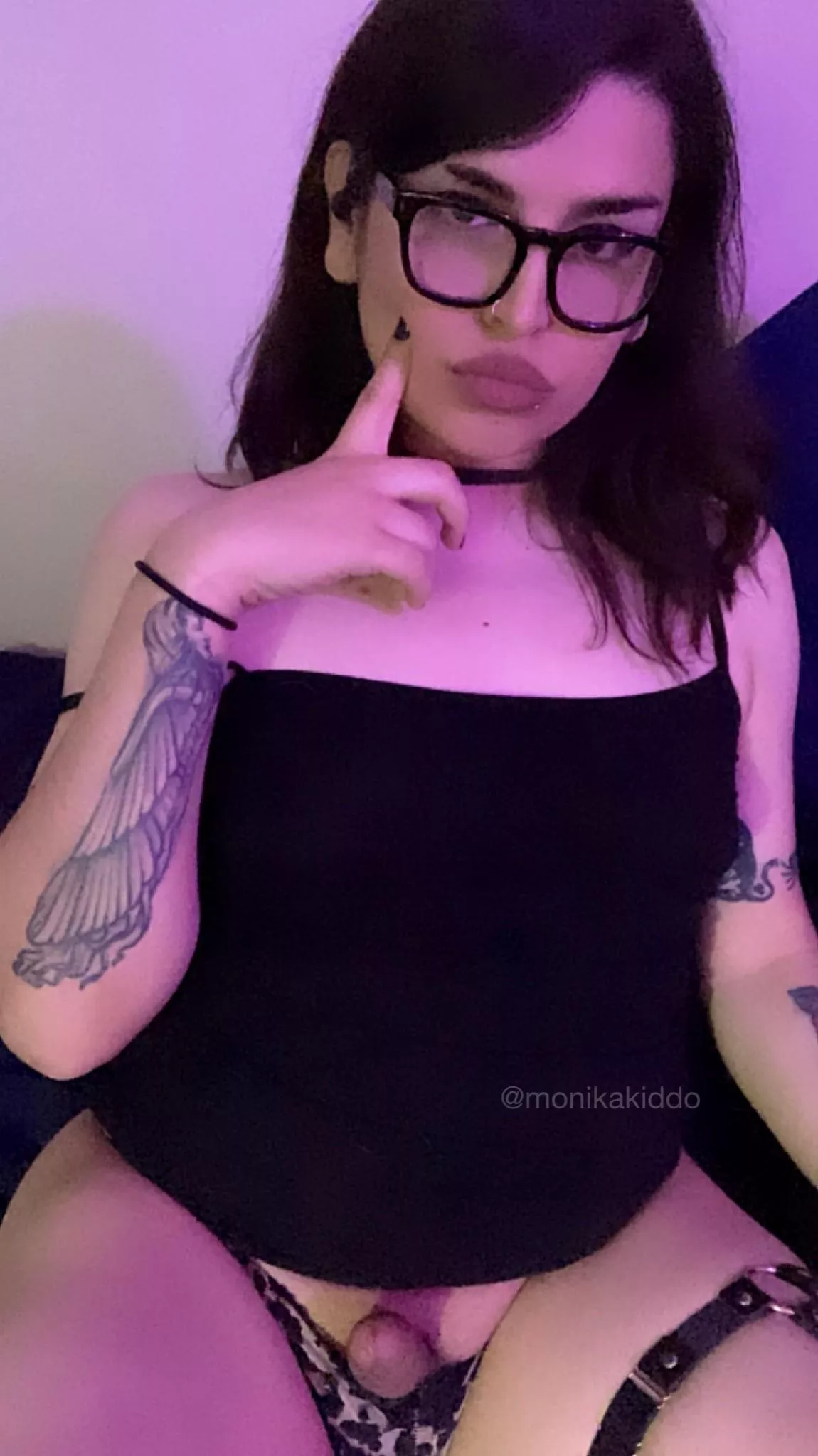 I feel the urge to ride someone’s face tonight😩💦