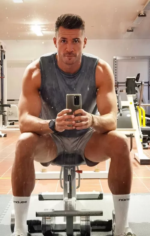 I felt cute and I decided to drop this here after workingout, never skip legday ๐ฆต. ๐ณ๏ธโ๐๐ณ๏ธโ๐๐ณ๏ธโ๐ I felt cute and I decided to drop this here after workingout, never skip legday ๐ฆต. ๐ณ๏ธโ๐๐ณ๏ธโ๐๐ณ๏ธโ๐