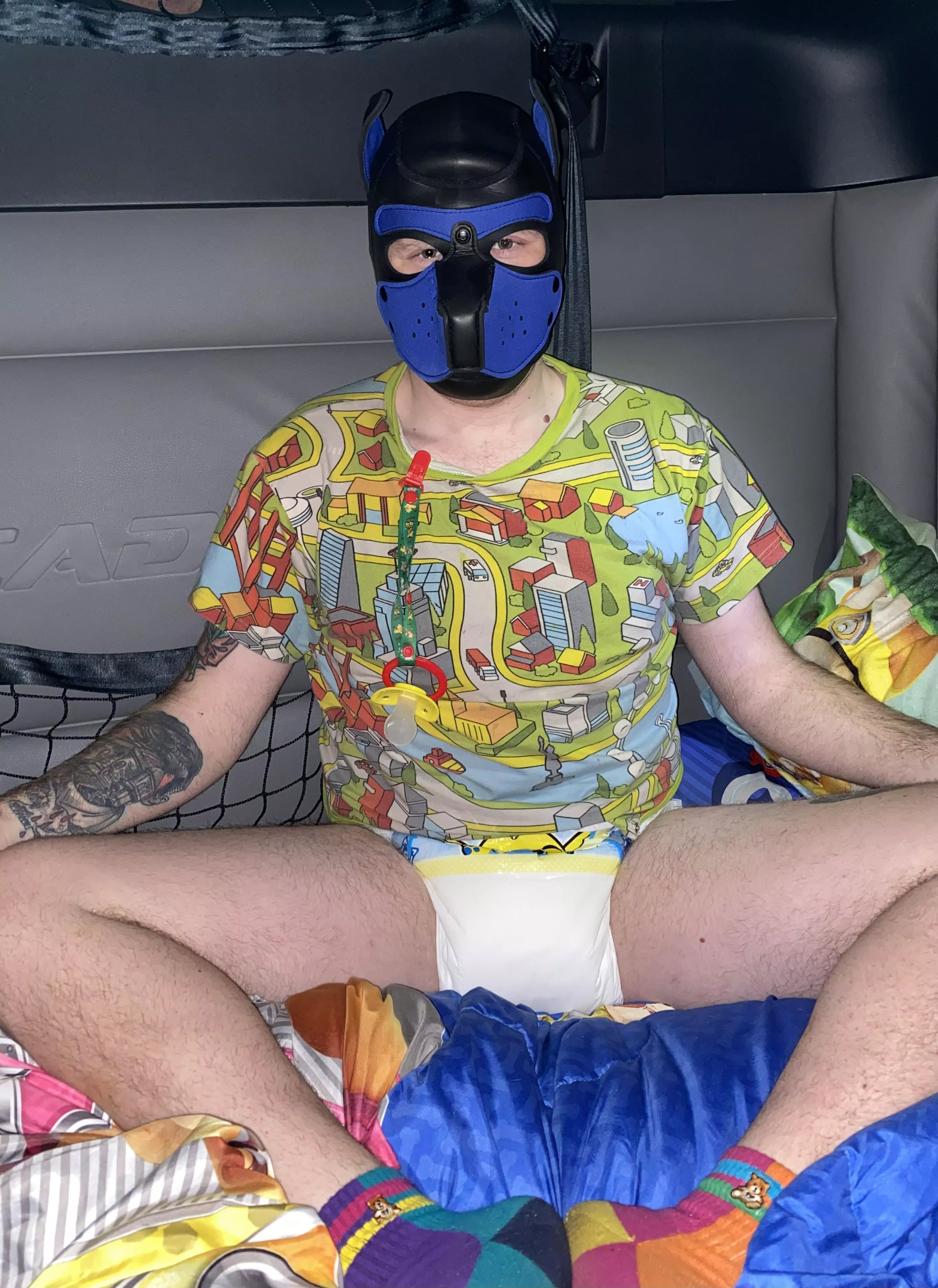 I finally got to try out a pup hood and now I want to buy one asap 😅